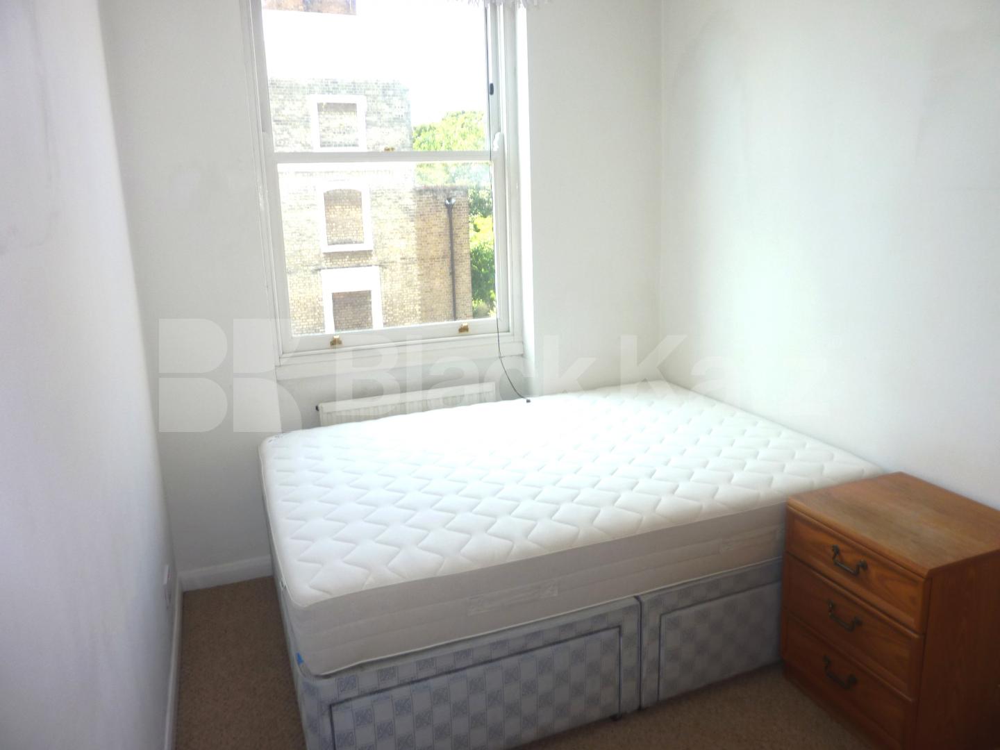 			NEW INSTRUCTION!, 2 Bedroom, 1 bath, 1 reception Flat			 Chepstow Road, BAYSWATER